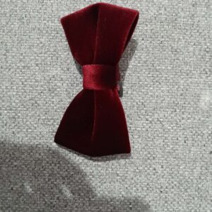 022B Velvet bowtie